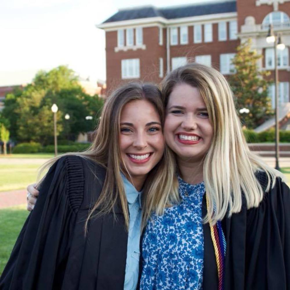 Meet your Posher, Lauren